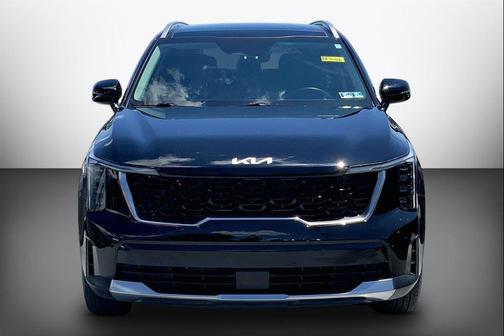 Ebony Black 2024 Kia Sorento S