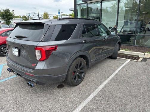 2020 Ford Explorer ST