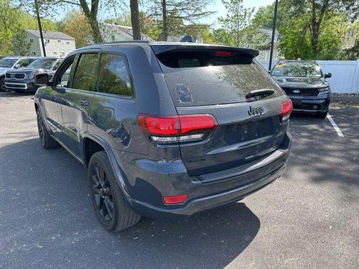 2018 Jeep Grand Cherokee Altitude