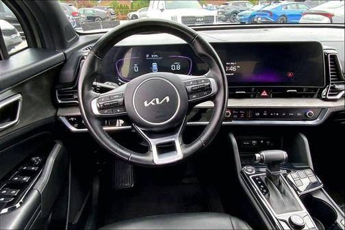 Jungle Green 2023 Kia Sportage X-Line