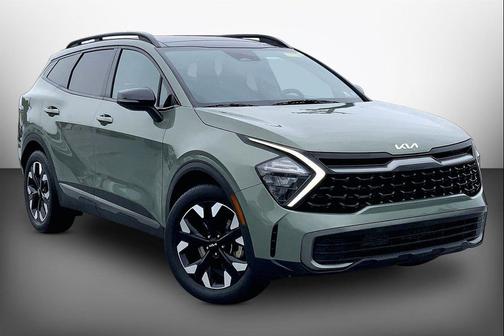 Jungle Green 2023 Kia Sportage X-Line