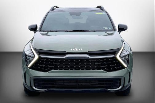 Jungle Green 2023 Kia Sportage X-Line
