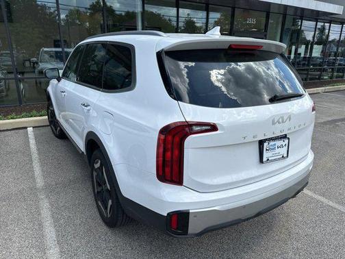 2024 Kia Telluride S