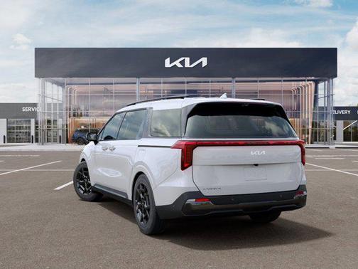 Snow White Pearl 2026 Kia Carnival SX
