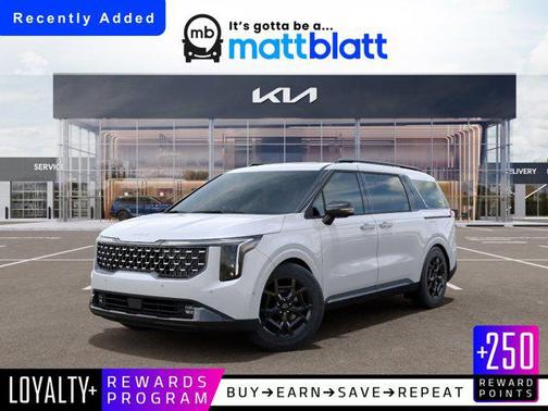 Snow White Pearl 2026 Kia Carnival SX