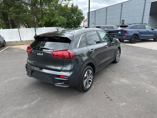 2022 Kia Niro EV S