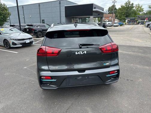2022 Kia Niro EV S