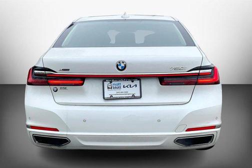 2021 BMW 750 i xDrive