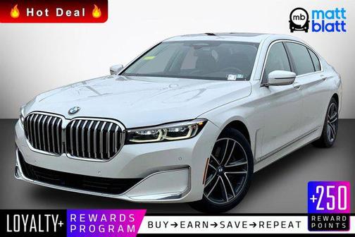 Mineral White Metallic 2021 BMW 750 i xDrive