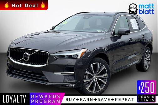 Platinum Gray Metallic 2022 Volvo XC60 Momentum