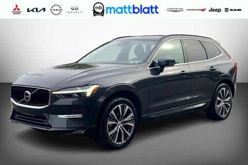 2022 Volvo XC60 Momentum