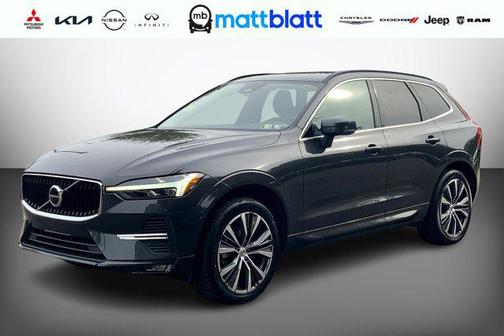 2022 Volvo XC60 Momentum