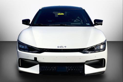 Snow White Pearl 2023 Kia EV6 GT