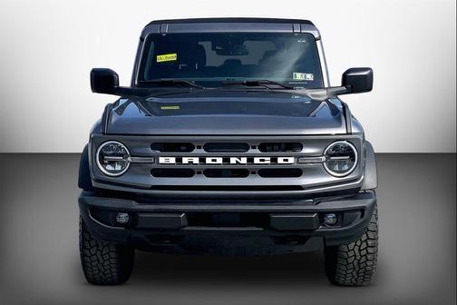 Gray Metallic 2022 Ford Bronco Big Bend