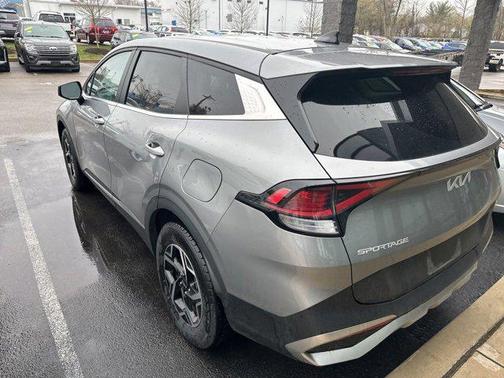2023 Kia Sportage LX