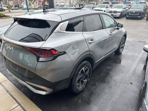 2023 Kia Sportage LX