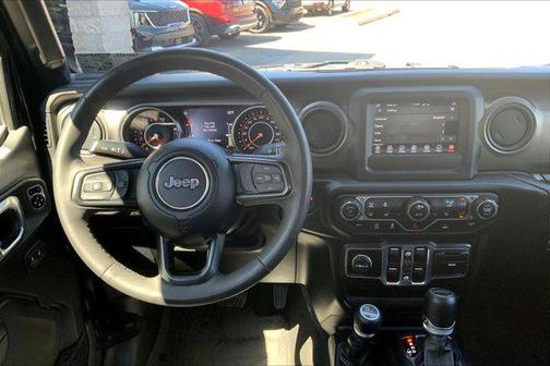 2023 Jeep Gladiator Willys