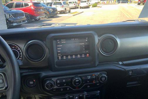 2023 Jeep Gladiator Willys