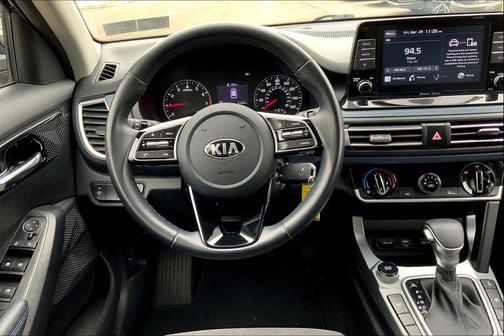 Cherry Black 2021 Kia Seltos S