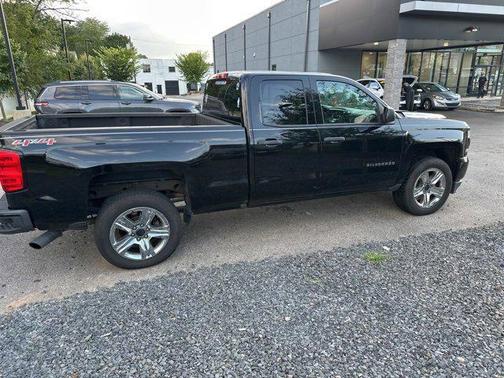 2017 Chevrolet Silverado 1500 Custom