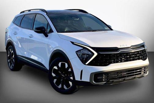Glacial White Pearl 2023 Kia Sportage X-Line