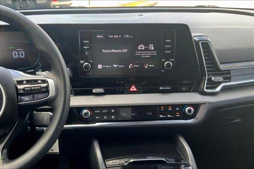 2023 Kia Sportage Hybrid LX