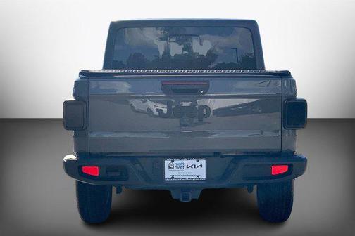 2022 Jeep Gladiator Sport S
