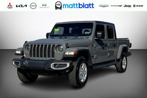 2022 Jeep Gladiator Sport S