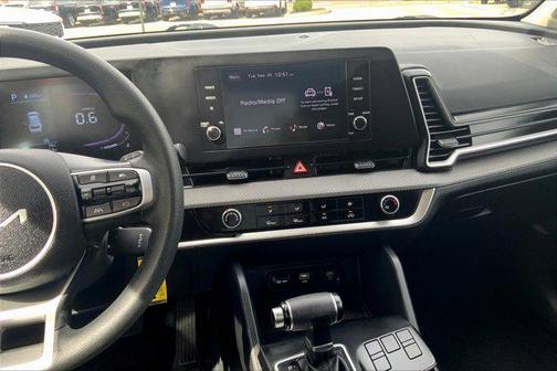 2024 Kia Sportage LX