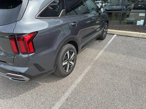 2023 Kia Sorento S