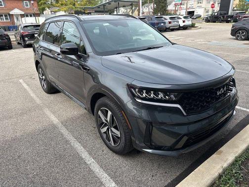 2023 Kia Sorento S