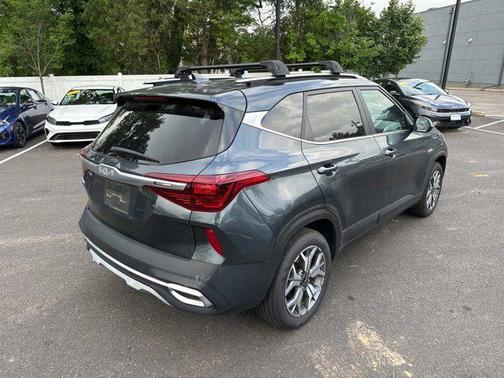 2023 Kia Seltos EX