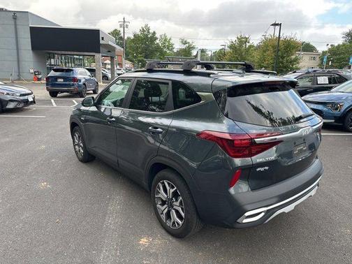 2023 Kia Seltos EX