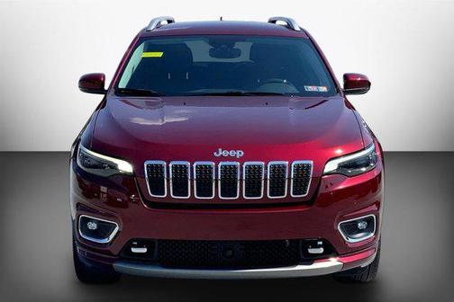 Velvet Red Pearlcoat 2019 Jeep Cherokee Overland
