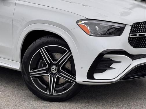 2025 Mercedes-Benz GLE 450e 4MATIC