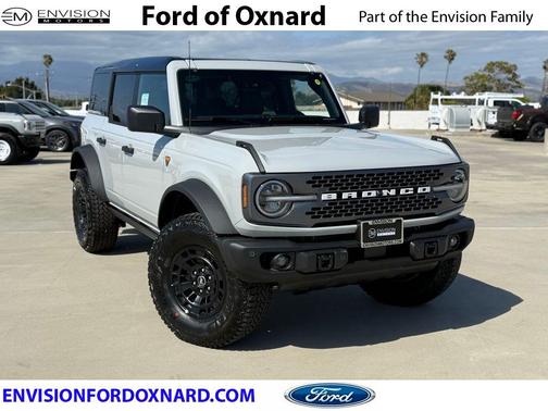 Avalanche Gray 2026 Ford Bronco Badlands