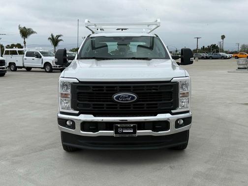 Oxford White 2026 Ford F-250 XL