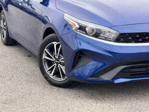 Deep Sea Blue 2024 Kia Forte LXS
