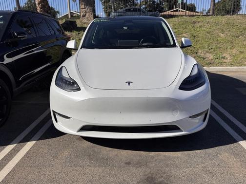 2023 Tesla Model Y Performance Dual Motor All-Wheel Drive