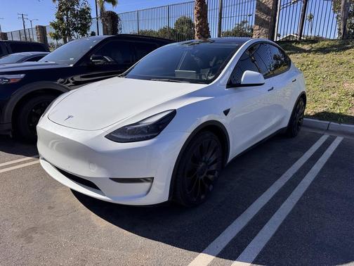 2023 Tesla Model Y Performance Dual Motor All-Wheel Drive