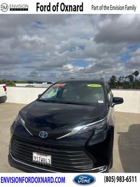 2024 Toyota Sienna XLE