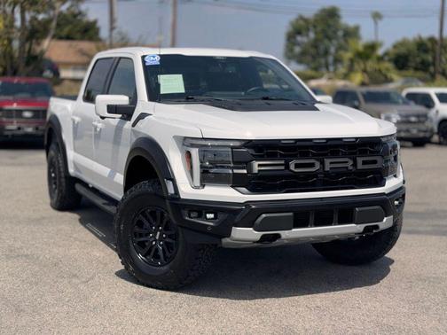 Oxford White 2024 Ford F-150 Raptor