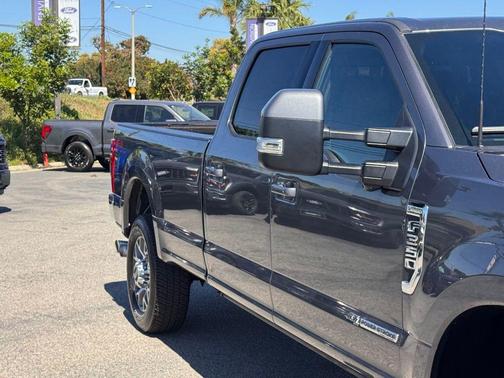 2022 Ford F-350 Lariat