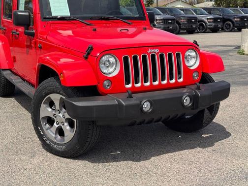2016 Jeep Wrangler Unlimited Sahara