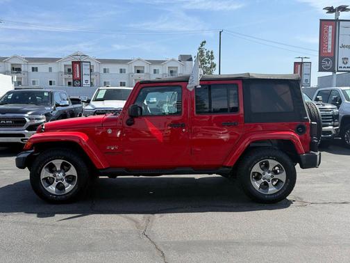 2016 Jeep Wrangler Unlimited Sahara