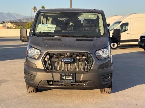 2025 Ford Transit-350 XL