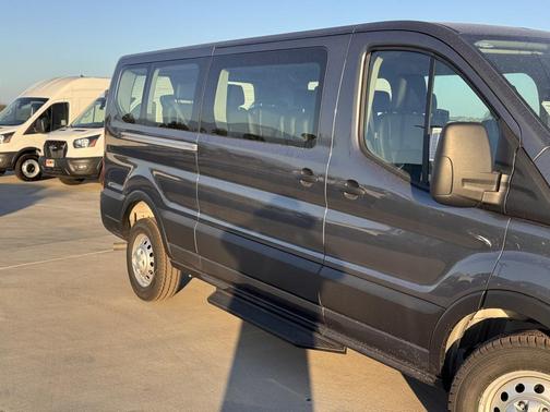 2025 Ford Transit-350 XL