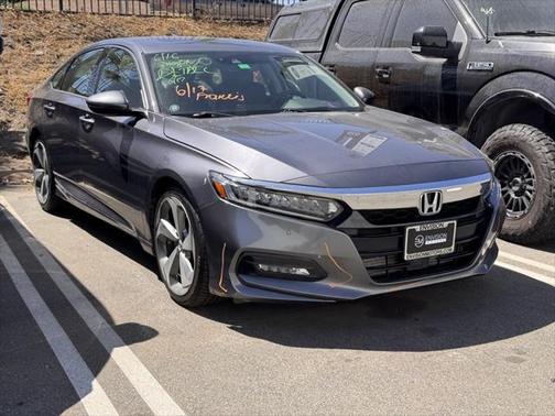 2019 Honda Accord Touring 2.0T