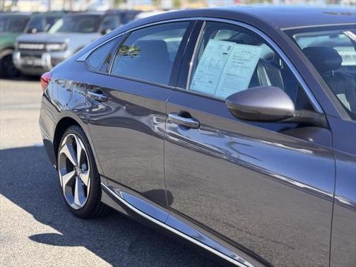 2019 Honda Accord Touring 2.0T