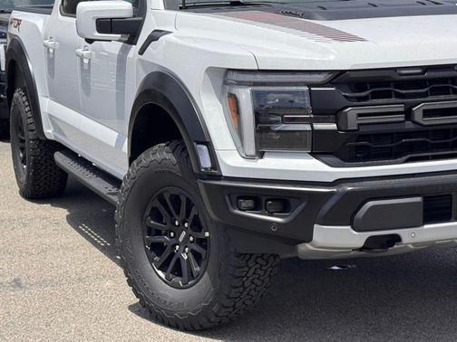 Oxford White 2026 Ford F-150 Raptor